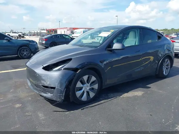 7SAYGDED3PF941295 2023 TESLA MODEL Y - Image 2