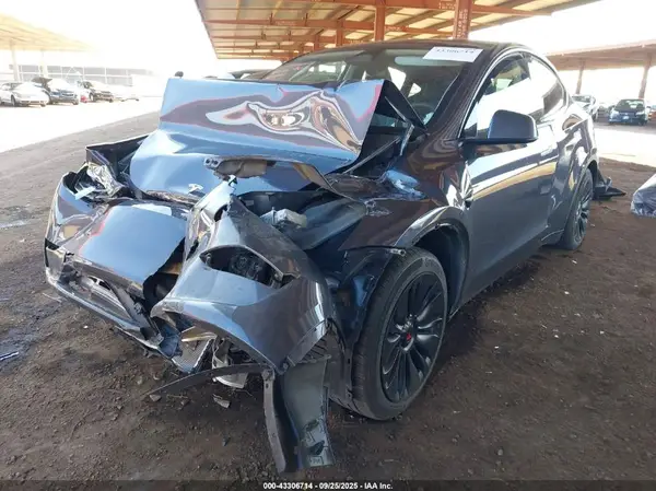 7SAYGDED3PF944424 2023 TESLA MODEL Y - Image 2