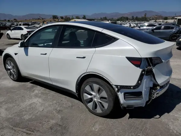 7SAYGDED3PF945234 2023 TESLA MODEL Y - Image 2
