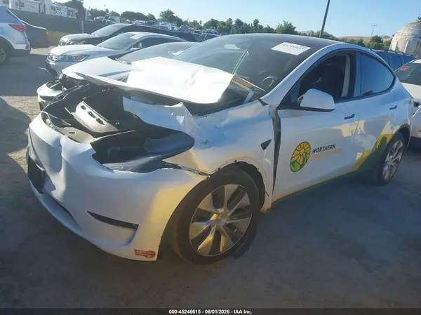 7SAYGDED3PF950241 2023 TESLA MODEL Y - Image 2