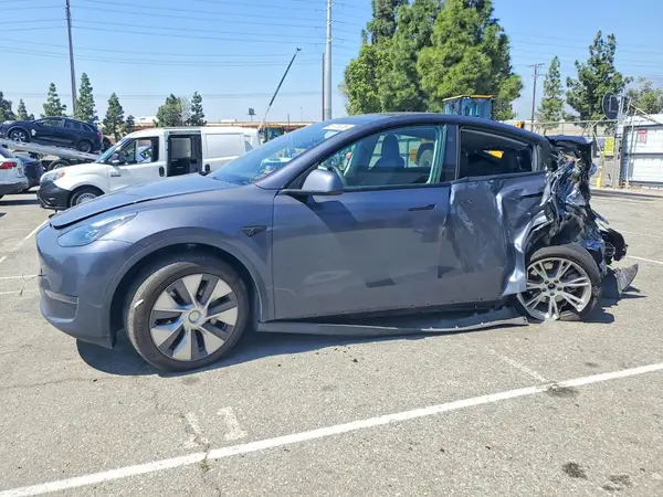 7SAYGDED3PF959750 2023 TESLA MODEL Y - Image 1