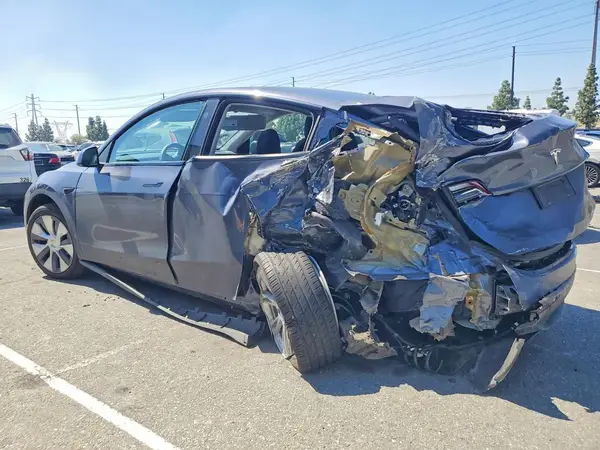 7SAYGDED3PF959750 2023 TESLA MODEL Y - Image 2