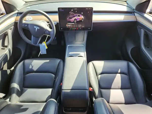 7SAYGDED3PF962583 2023 TESLA MODEL Y - Image 8