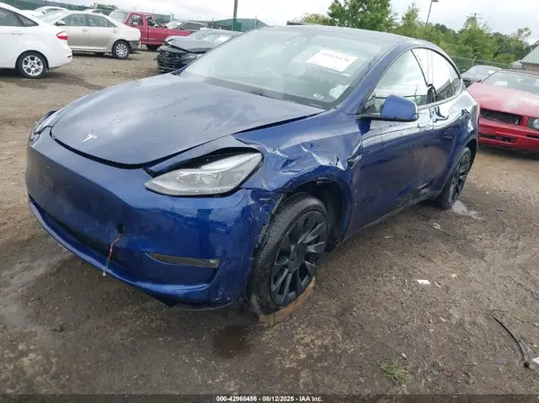 7SAYGDED3PF966312 2023 TESLA MODEL Y - Image 2