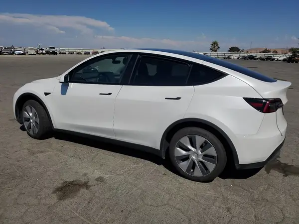 7SAYGDED3PF966343 2023 TESLA MODEL Y - Image 2
