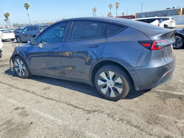 7SAYGDED3PF968917 2023 TESLA MODEL Y - Image 2