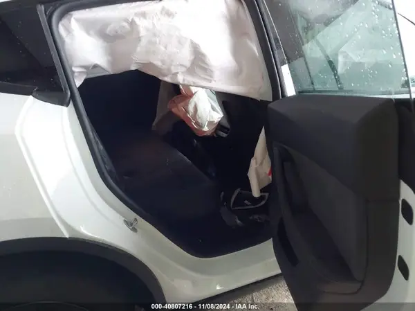 7SAYGDED3RA295031 2024 TESLA MODEL Y - Image 8