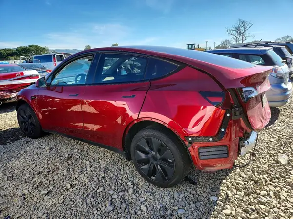 7SAYGDED3RA304598 2024 TESLA MODEL Y - Image 2