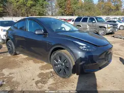 7SAYGDED3RA304827 2024 TESLA MODEL Y