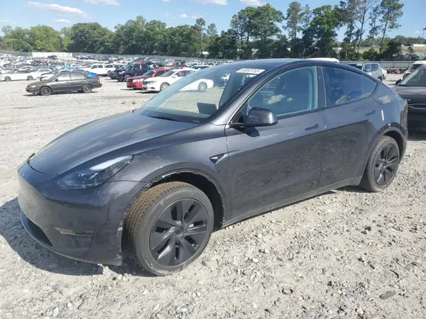 7SAYGDED3RA330876 2024 TESLA MODEL Y - Image 1