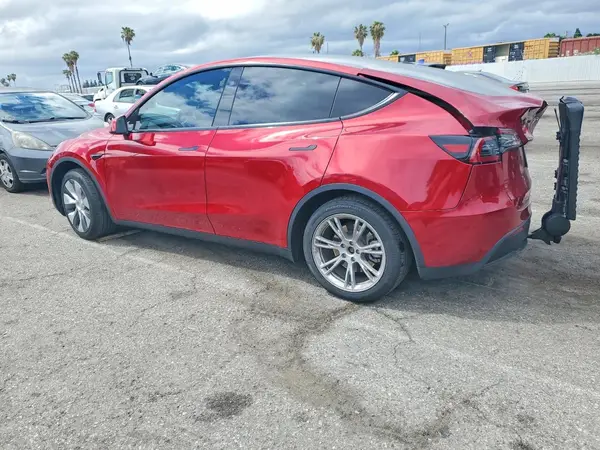 7SAYGDED3RF006121 2024 TESLA MODEL Y - Image 2