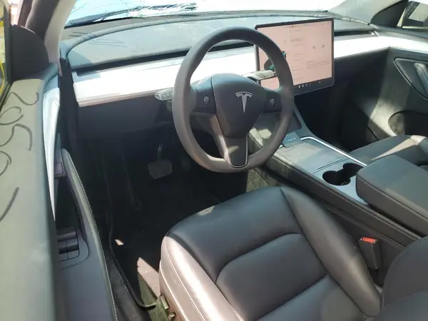 7SAYGDED3RF008242 2024 TESLA MODEL Y - Image 8