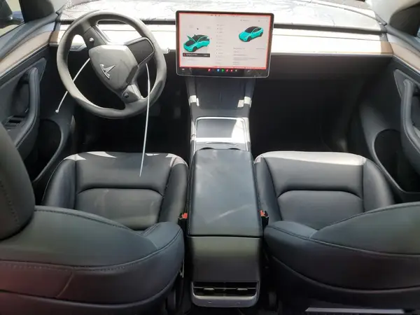 7SAYGDED3RF028930 2024 TESLA MODEL Y - Image 8