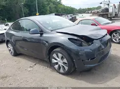 7SAYGDED3RF038681 2024 TESLA MODEL Y