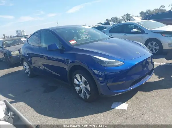 7SAYGDED3RF047803 2024 TESLA MODEL Y - Image 1