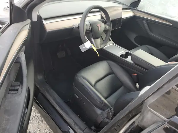 7SAYGDED3RF049437 2024 TESLA MODEL Y - Image 8