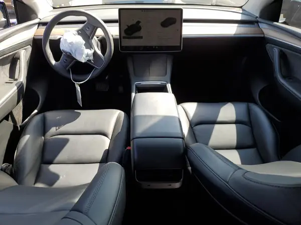 7SAYGDED3RF052418 2024 TESLA MODEL Y - Image 8