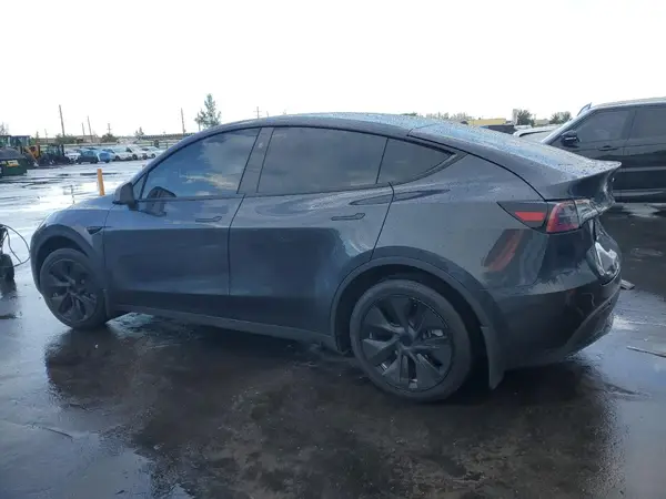 7SAYGDED3RF053200 2024 TESLA MODEL Y - Image 2