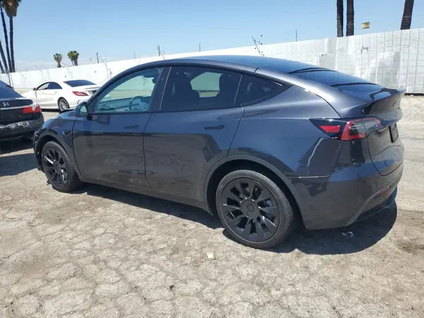 7SAYGDED3RF056131 2024 TESLA MODEL Y - Image 2