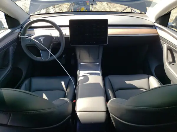 7SAYGDED3RF114643 2024 TESLA MODEL Y - Image 8