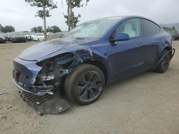 7SAYGDED3RF118546 2024 TESLA MODEL Y - Image 1
