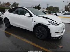 7SAYGDED3RF149621 2024 TESLA MODEL Y