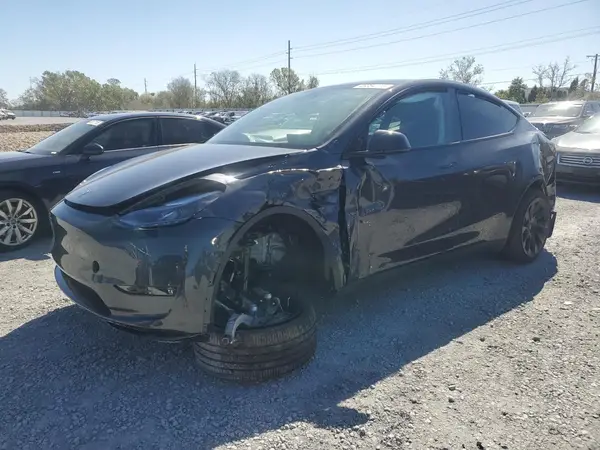 7SAYGDED3RF177273 2024 TESLA MODEL Y - Image 1