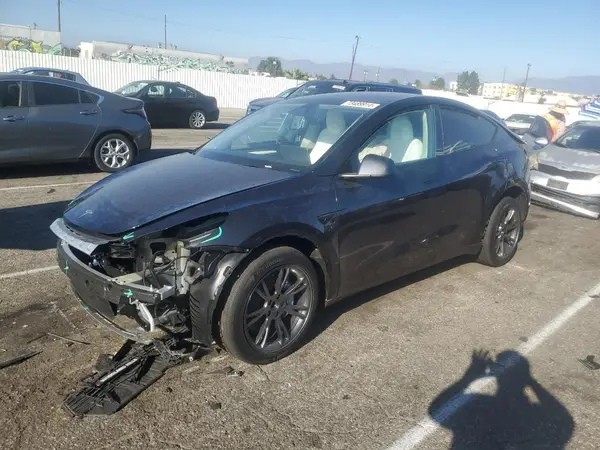 7SAYGDED3RF178181 2024 TESLA MODEL Y - Image 1