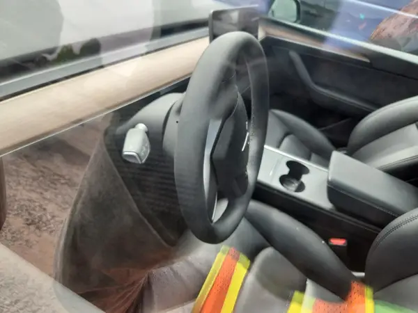 7SAYGDED3RF179590 2024 TESLA MODEL Y - Image 8