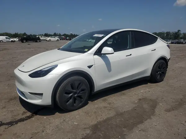 7SAYGDED3RF182859 2024 TESLA MODEL Y - Image 1