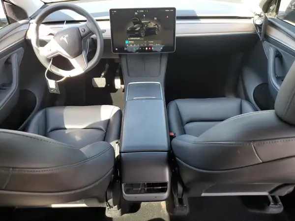 7SAYGDED3RF182893 2024 TESLA MODEL Y - Image 8