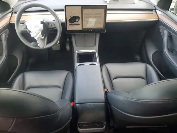7SAYGDED3RF197751 2024 TESLA MODEL Y - Image 8