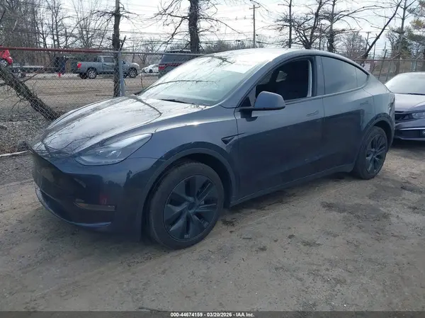 7SAYGDED3RF198480 2024 TESLA MODEL Y - Image 2