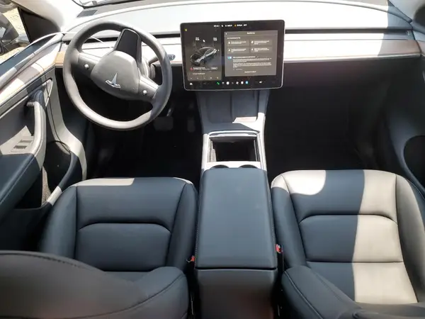 7SAYGDED3RF213219 2024 TESLA MODEL Y - Image 8