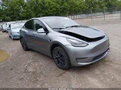 7SAYGDED3SA374009 2025 TESLA MODEL Y