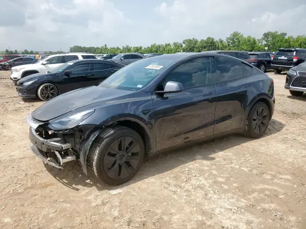 7SAYGDED3SA377735 2025 TESLA MODEL Y - Image 1