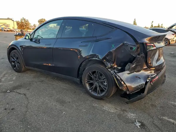 7SAYGDED3SF218281 2025 TESLA MODEL Y - Image 2