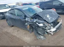 7SAYGDED3SF229605 2025 TESLA MODEL Y