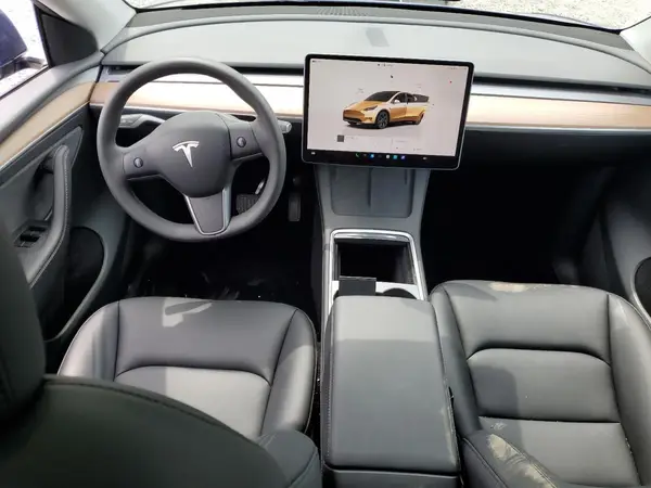 7SAYGDED3SF230642 2025 TESLA MODEL Y - Image 8