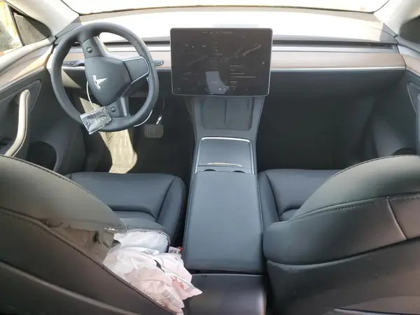 7SAYGDED3SF242855 2025 TESLA MODEL Y - Image 8