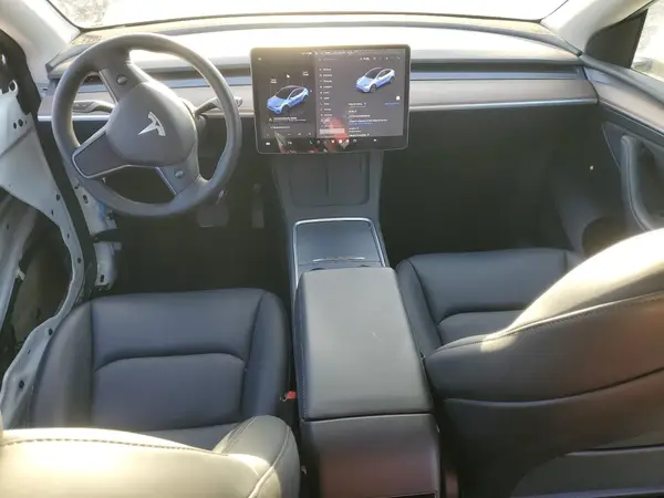 7SAYGDED3SF265620 2025 TESLA MODEL Y - Image 8