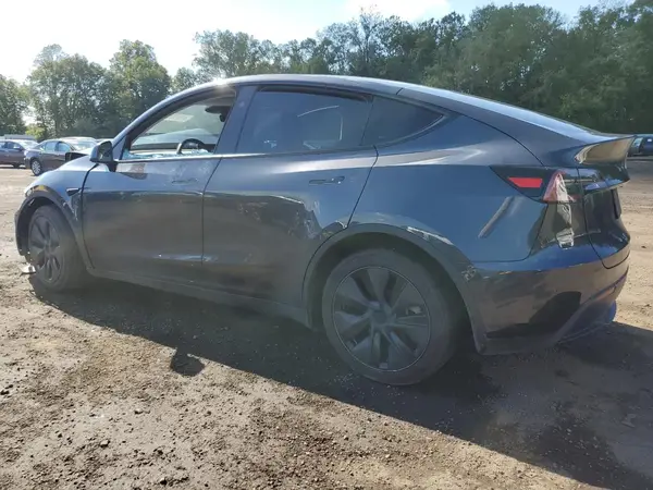 7SAYGDED3SF266122 2025 TESLA MODEL Y - Image 2