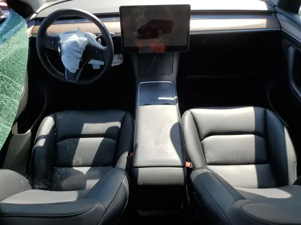 7SAYGDED3SF266122 2025 TESLA MODEL Y - Image 8