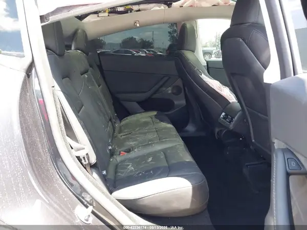 7SAYGDED3SF266685 2025 TESLA MODEL Y - Image 8