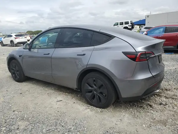 7SAYGDED3SF281798 2025 TESLA MODEL Y - Image 2