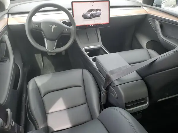 7SAYGDED3SF281798 2025 TESLA MODEL Y - Image 8
