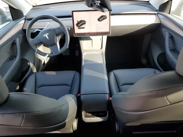 7SAYGDED3SF314489 2025 TESLA MODEL Y - Image 8