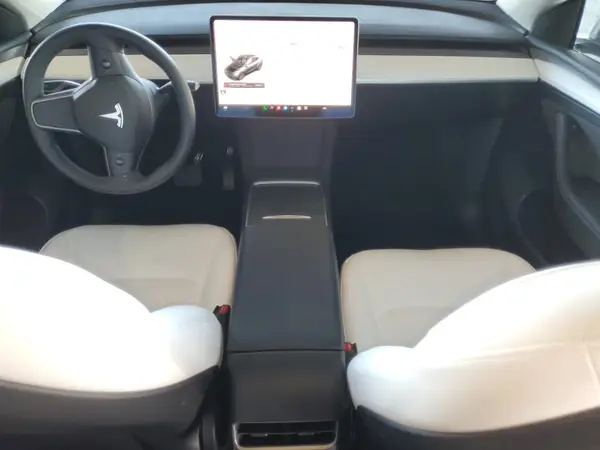 7SAYGDED3SF315769 2025 TESLA MODEL Y - Image 8
