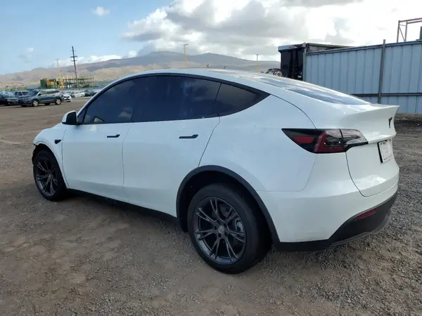 7SAYGDED3SF320227 2025 TESLA MODEL Y - Image 2