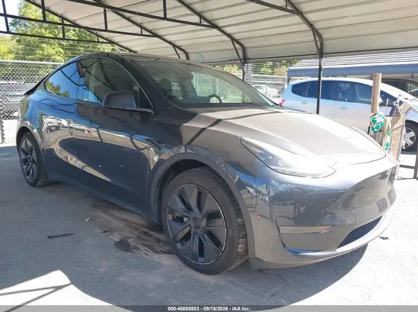 7SAYGDED3SF320633 2025 TESLA MODEL Y - Image 1